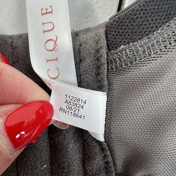 Cacique 42DD Smooth Lightly Lined Full Coverage Bra With Lace Gray Pink Bow - Picture 15 of 16